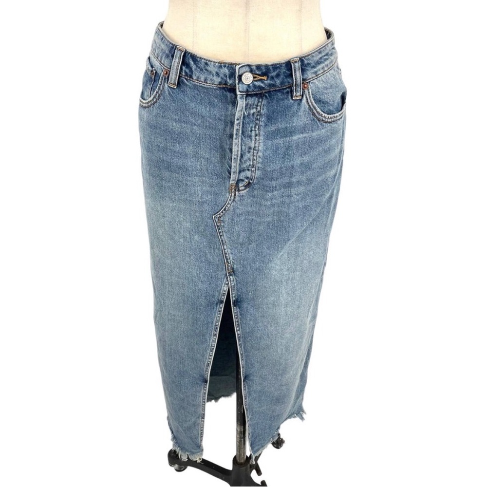 Free People Rhiannon Denim Skirt w/distressed hem